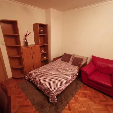 Spacious Quiet Next To Arena Armeec And Metro Station Gm Dimitrov Apartment *